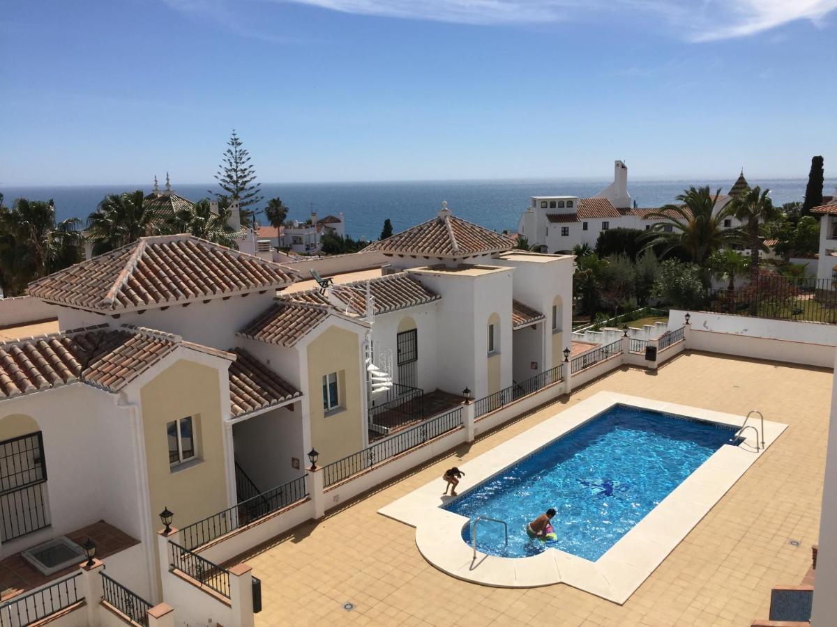 Burriana Beach, Pool, Big Terrace, Superb Seaviews เนร์คา ภายนอก รูปภาพ